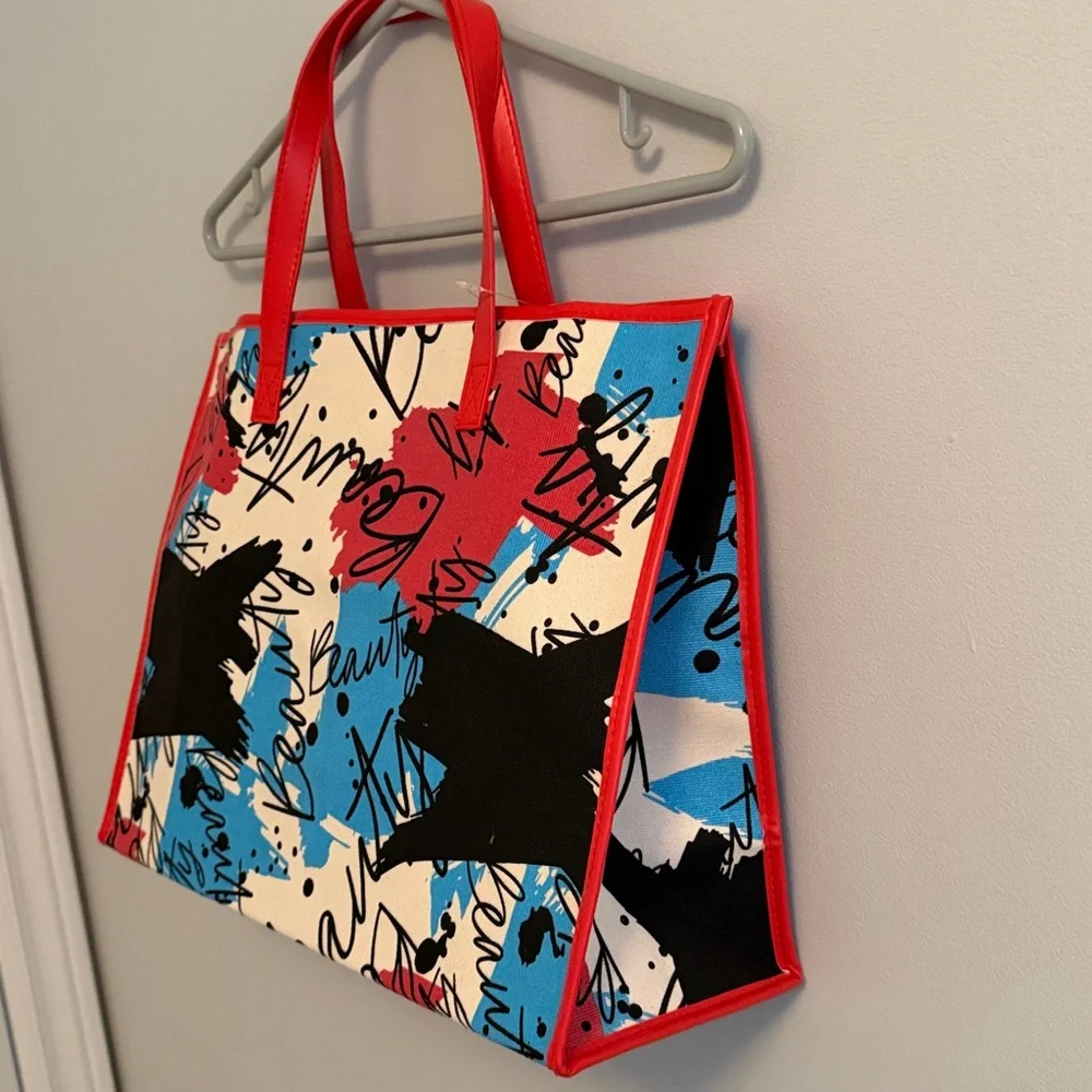 Chic Multicolor Graphic Tote Bag - Picture 2 of 2